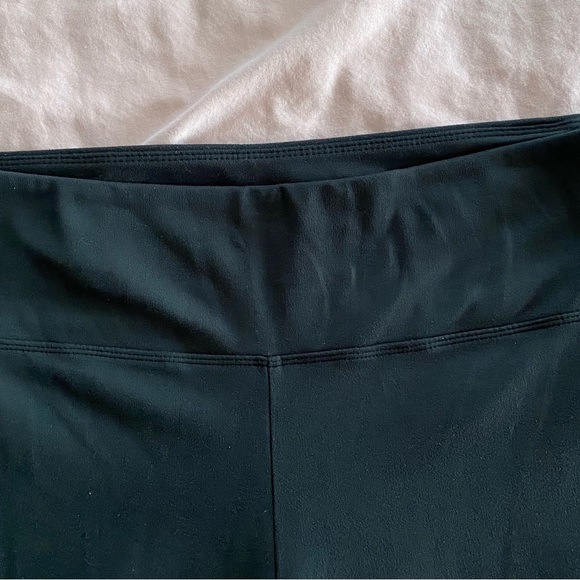 Seven (7) pairs of leggings, 2 NWT - Picture 9 of 16